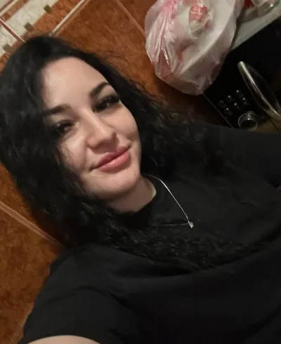 User profile image 4
