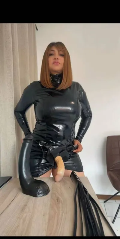 Awaken your fantasies domination and fetish - Sint-Niklaas